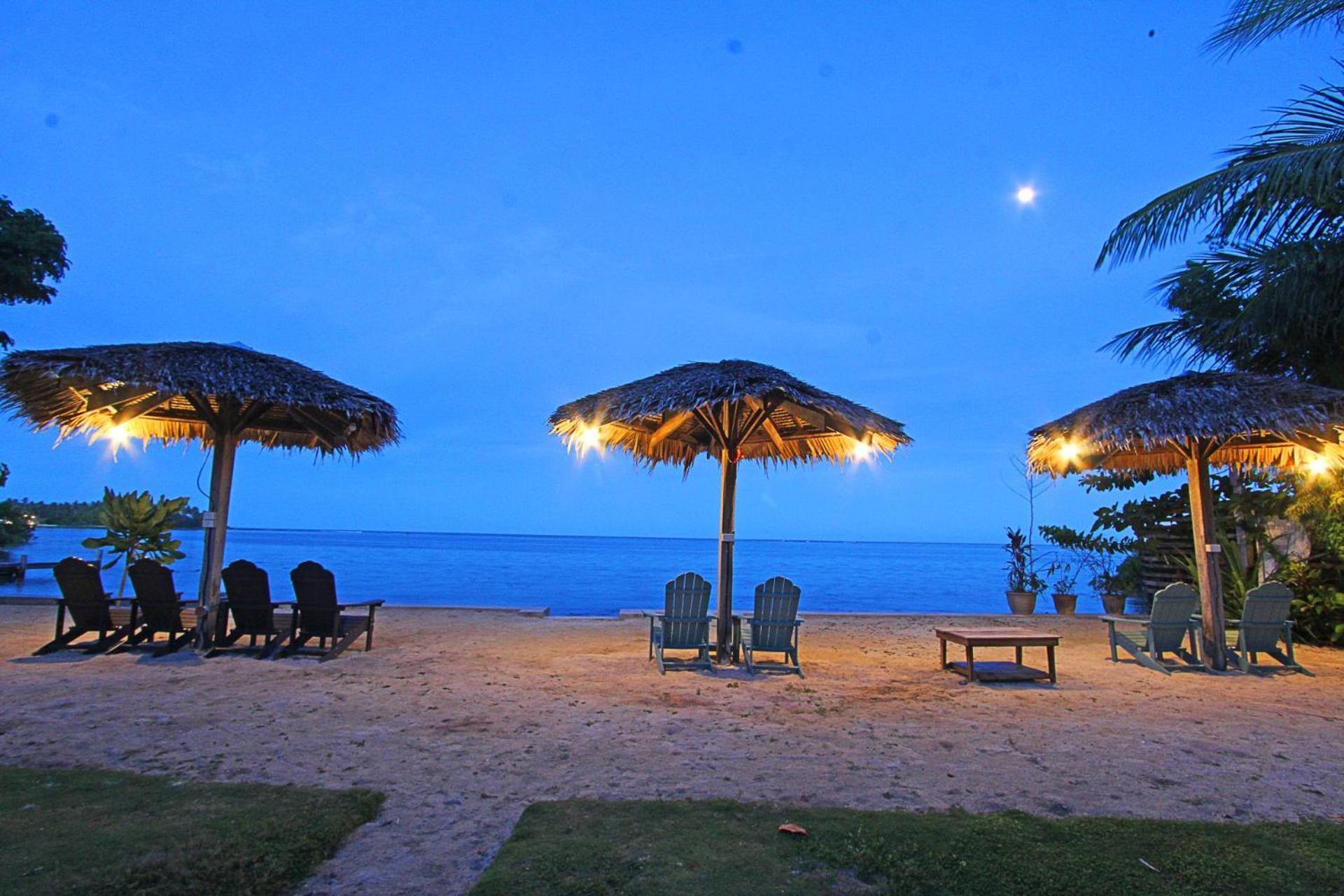 Jonas And Twins Resort General Luna  Exterior photo