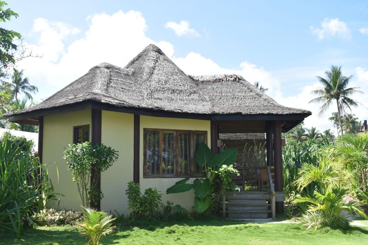 Jonas And Twins Resort General Luna  Exterior photo